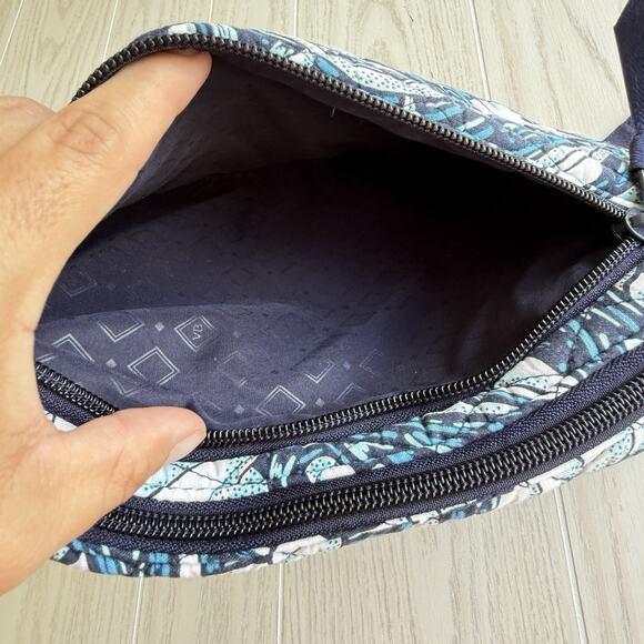 Vera Bradley Sea Life Navy Sling Backpack – Lighten Up Line - Picture 5 of 8